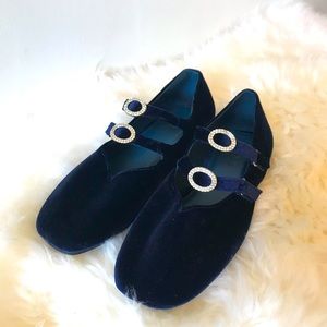 NWOT Zara kids blue velvet shoes, size EU35, US 3.5big kid